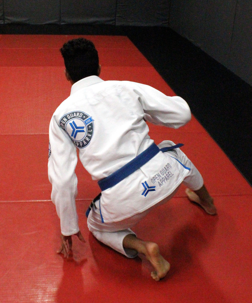 Open Guard Apparel White Blizzard Gi now available in www.openguardapparel.com Teal accents across the gi ready for the mats.