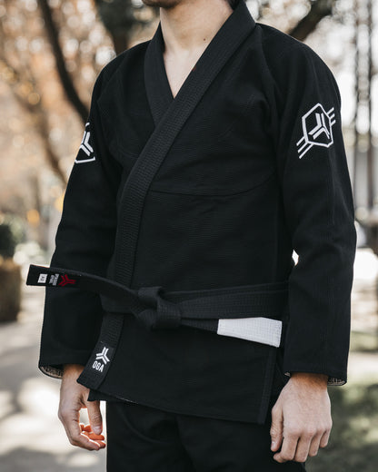 Natural look for the Hex Classic Gi in Black